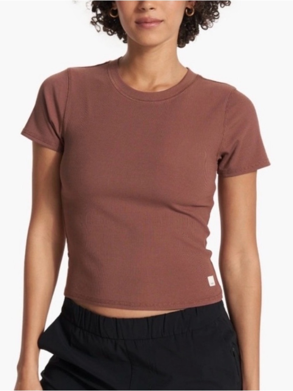 Vuori Pose Fitted Tee